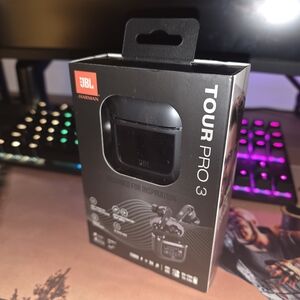 JBL Tour Pro 3 Wireless Earbuds
